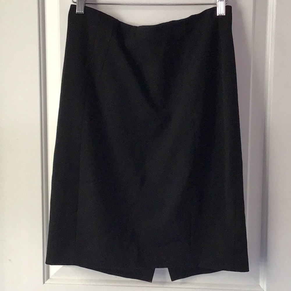 Express Mid-Rise Skirt - Picture 2 of 11